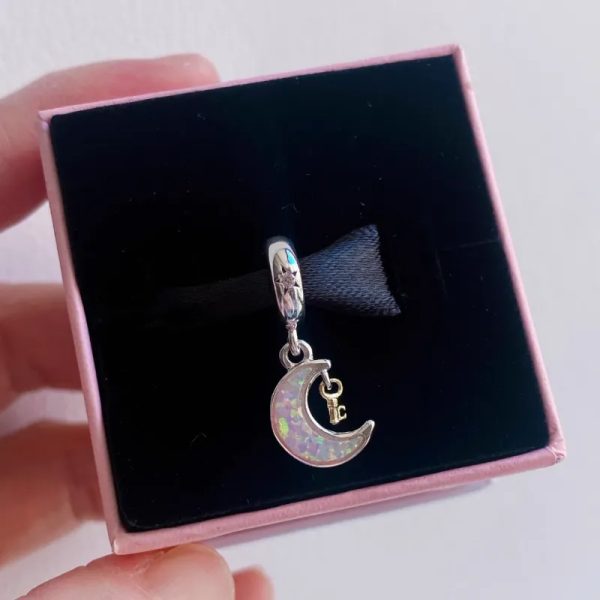 Charm Luna