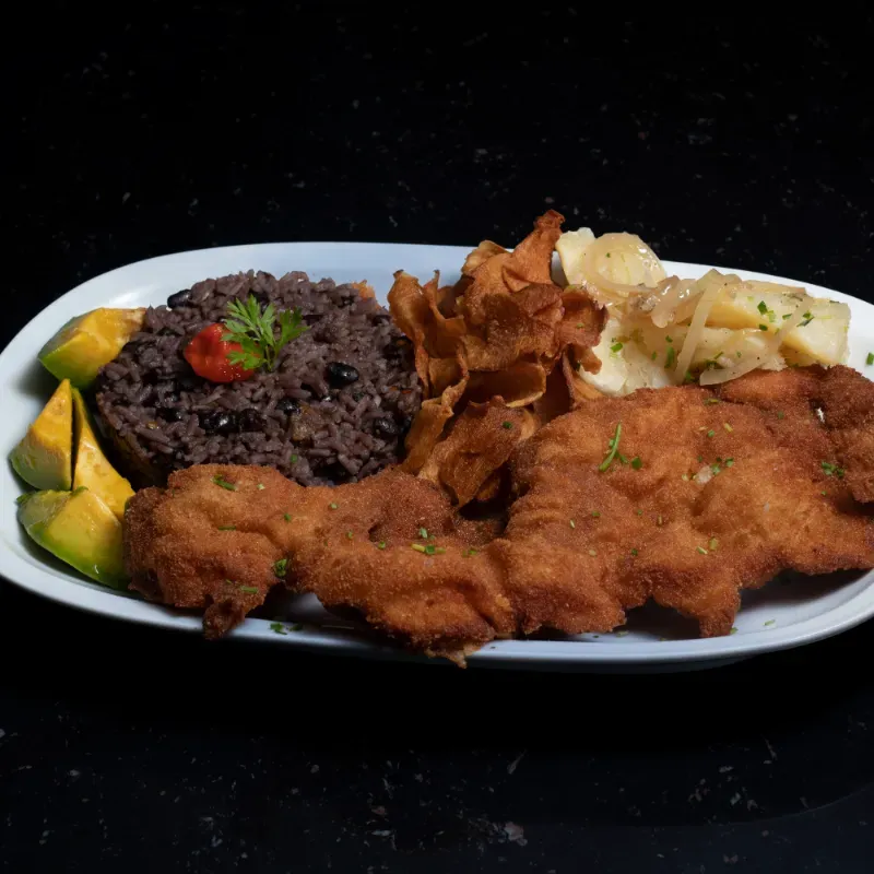 Bistec de pollo empanado (220 g)