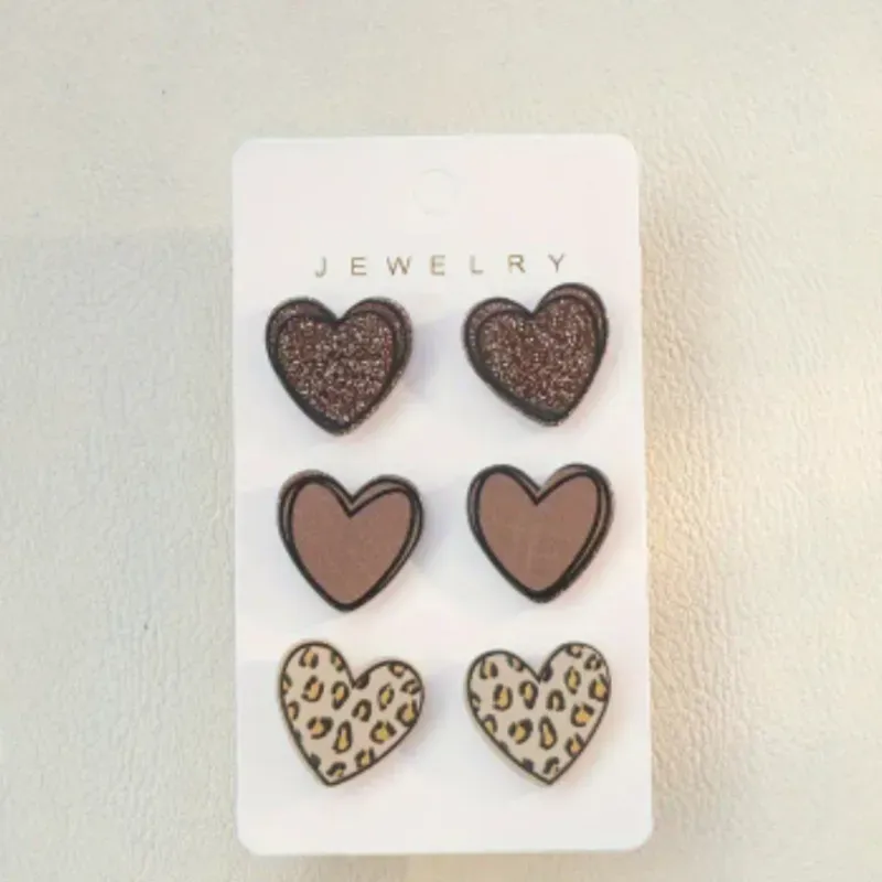 Aretes hipoalergénicos/ 