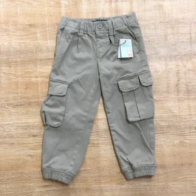 Jogger 4 puertas color beige