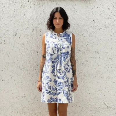 Vestido Bordado azul