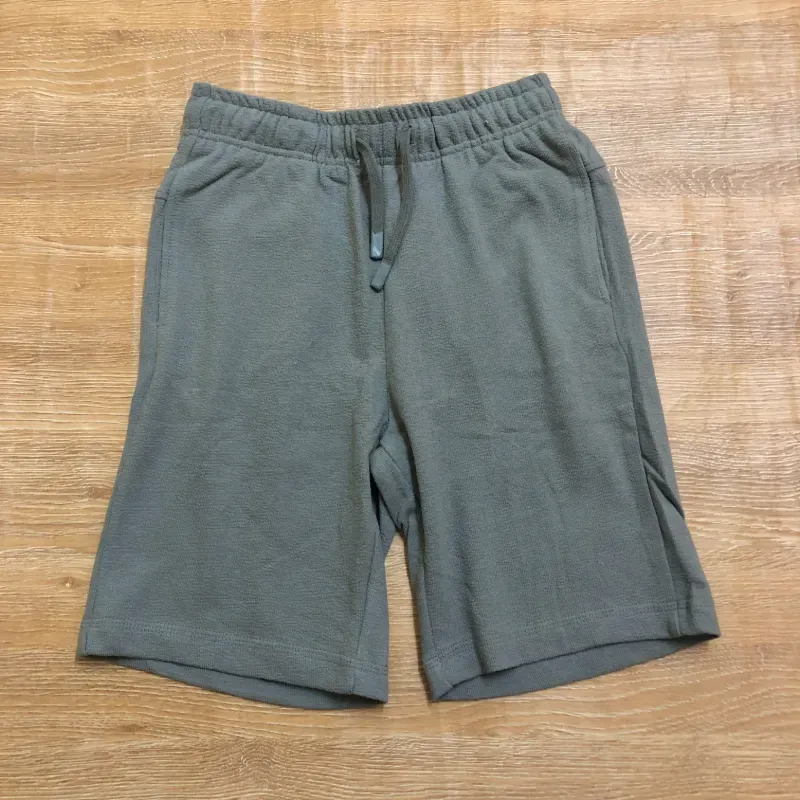 Short de felpa color gris