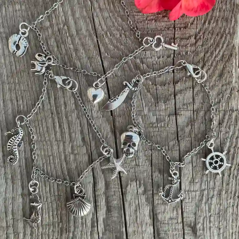 Pulseras de Acero Inoxidable de 4 dijes