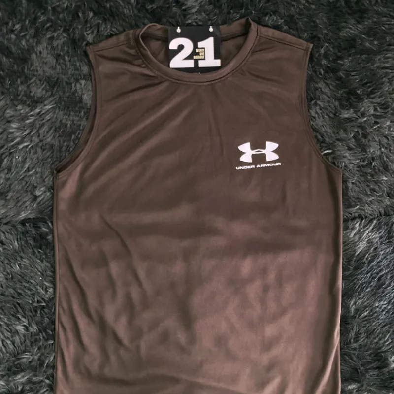 Desmangados Under Armour