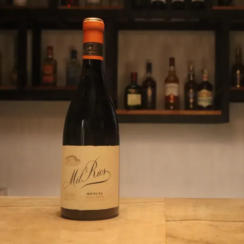 Vino Tinto Mil Rios