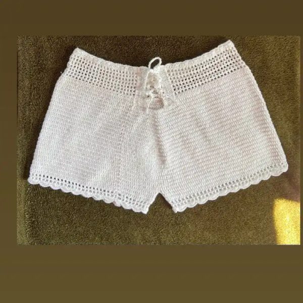 Short atado delante