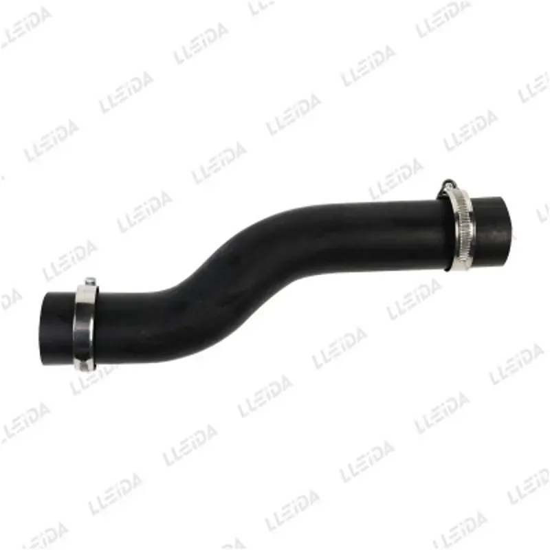 Manguera entrada al radiador con sus 2 presillas ISUZU