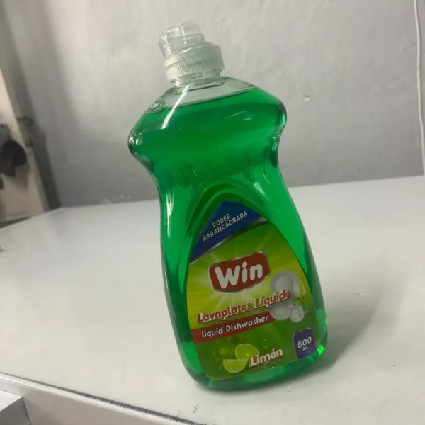 DETERGENTE LÍQUIDO
