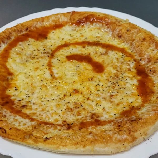 Pizza Napolitana de Queso Gouda