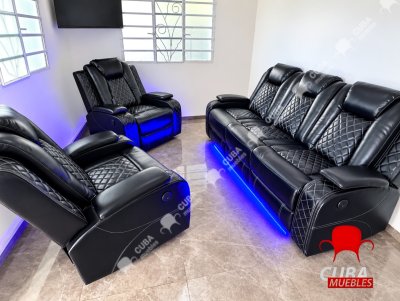 Juego de Sofas Reclinables Electricos 3 Plazas y 2 Butacas Cuero