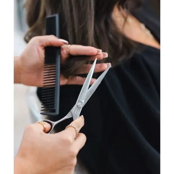 ‍♀️ Corte