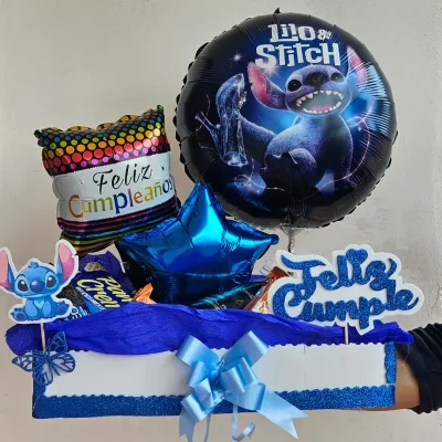 Regalo de tematica stich con botella de cidra