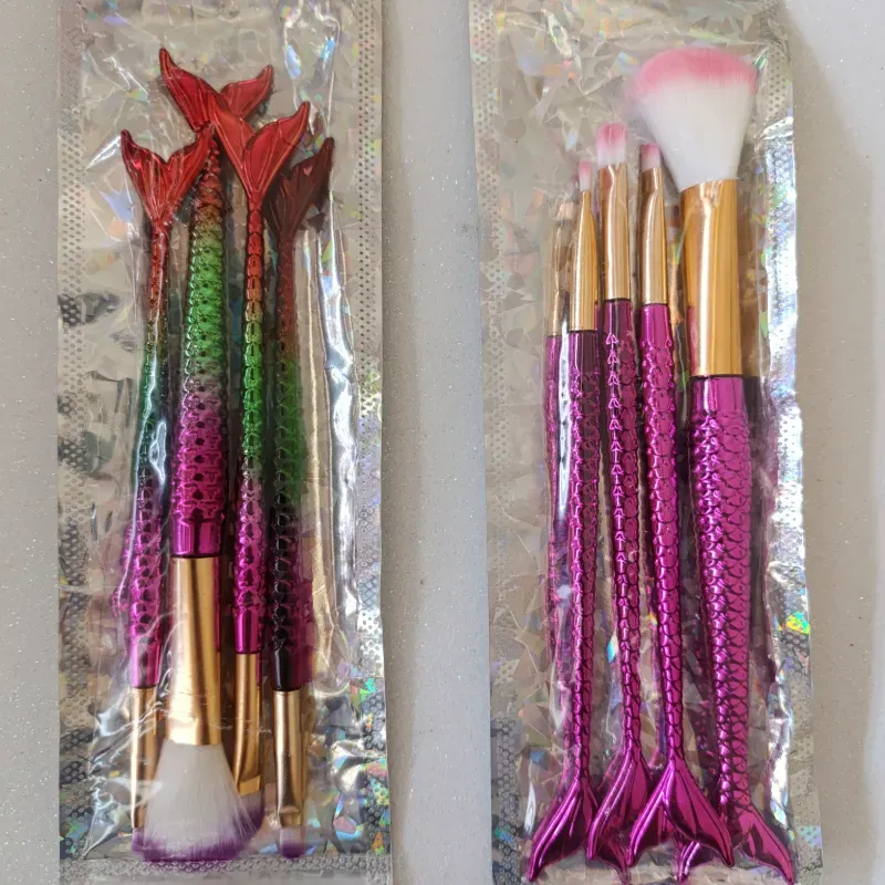 Brochas de maquillaje