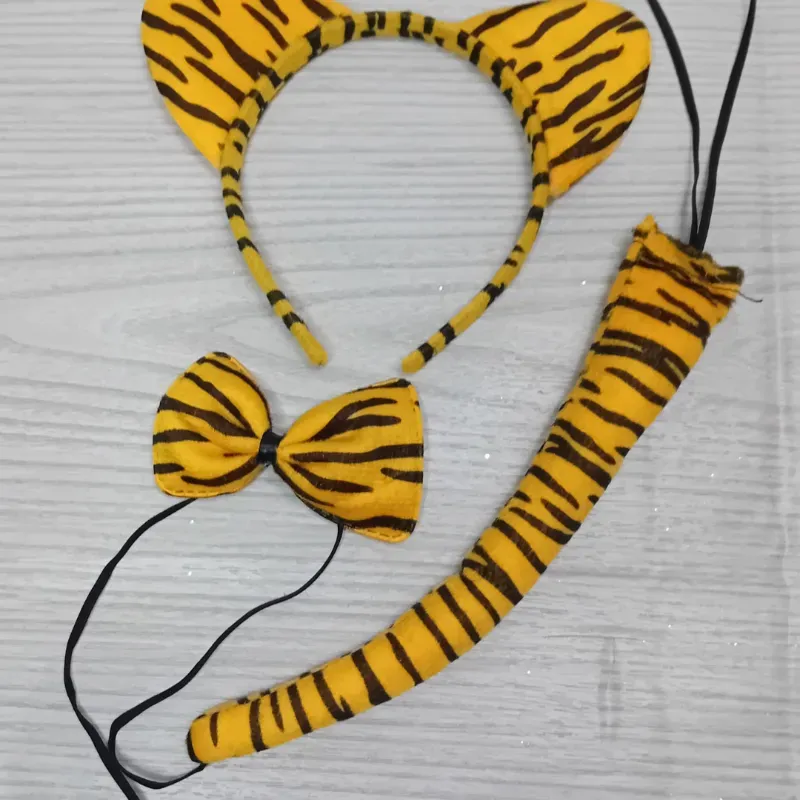 Set orejas y cola animales