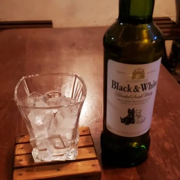 Whisky Black & White