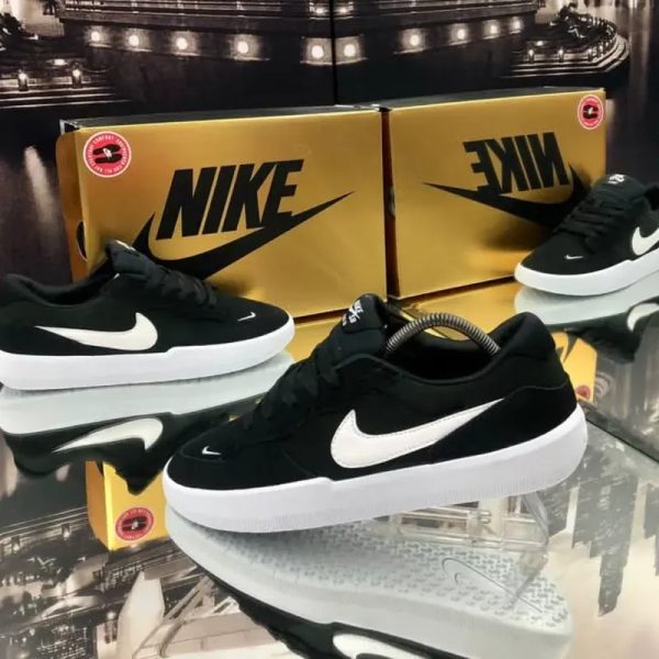 Tenis Nike