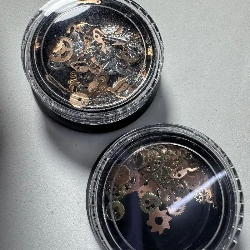 Herrajes para encapsular