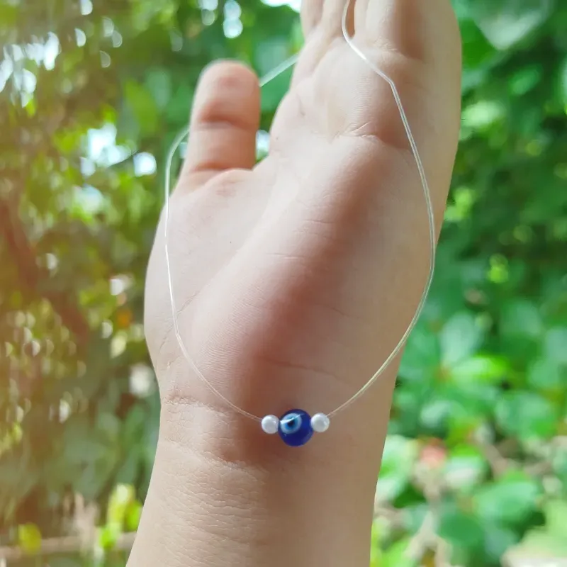 Fantasmita con ojo turco azul