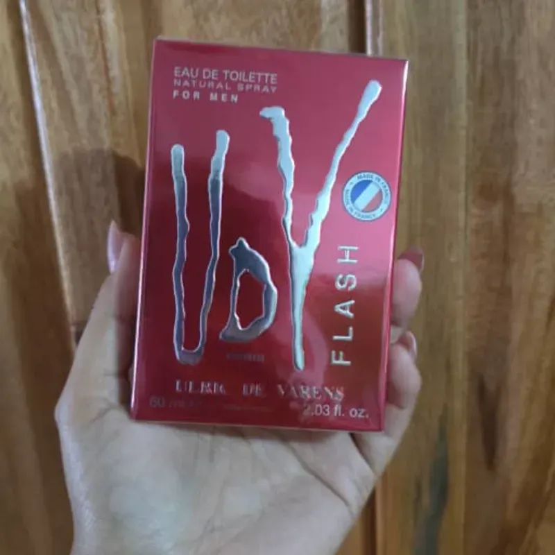 Perfume ulric de Varens de hombre Flash