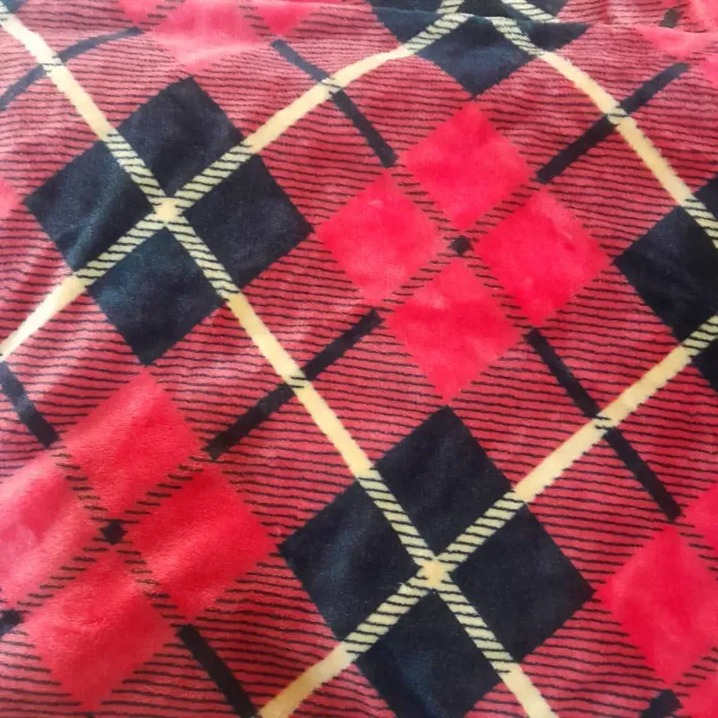 Tela a cuadros afelpada