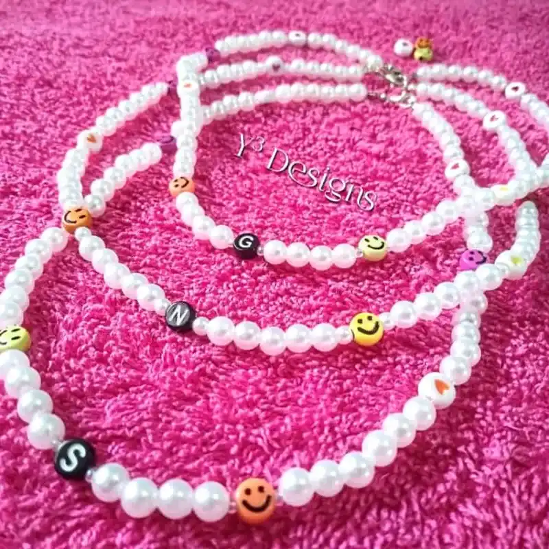 Collares de Perlas con Iniciales.