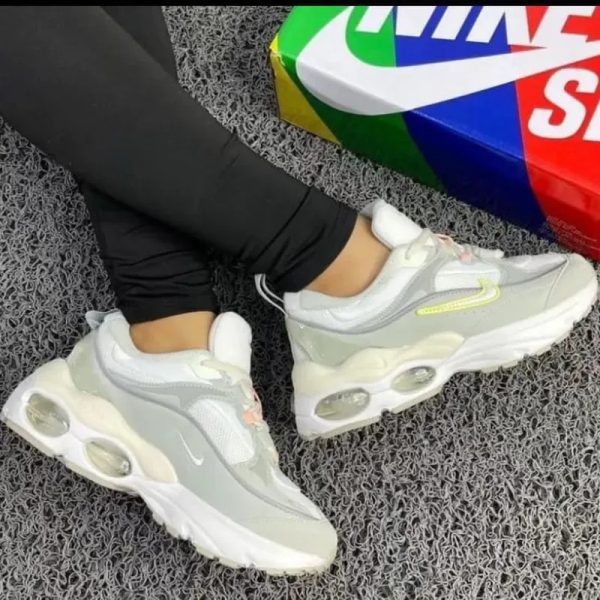 Nike válvulas