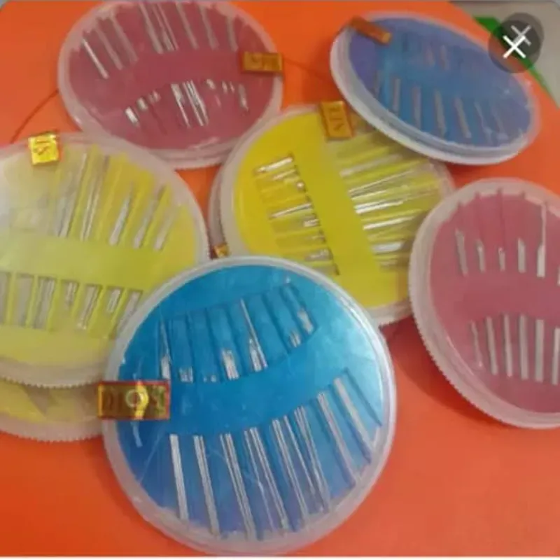 Carrusel de agujas de mano