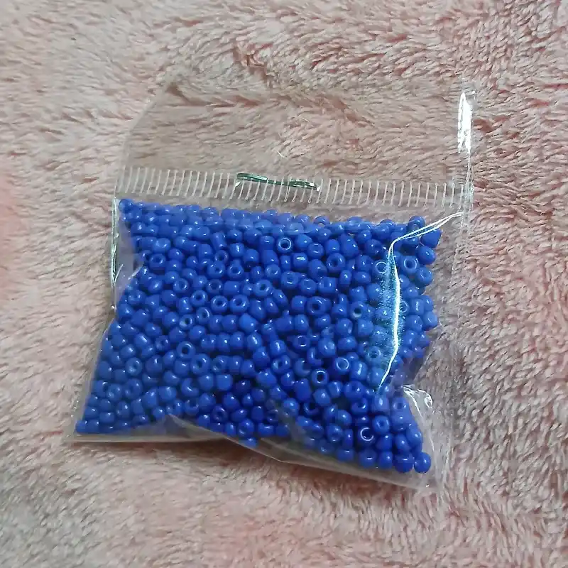 Mostacillas azul rey