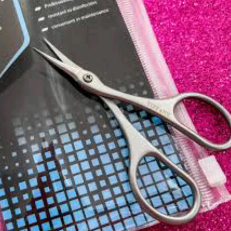 TIJERA DE MANICURA RUSA CISNE TIFFANY