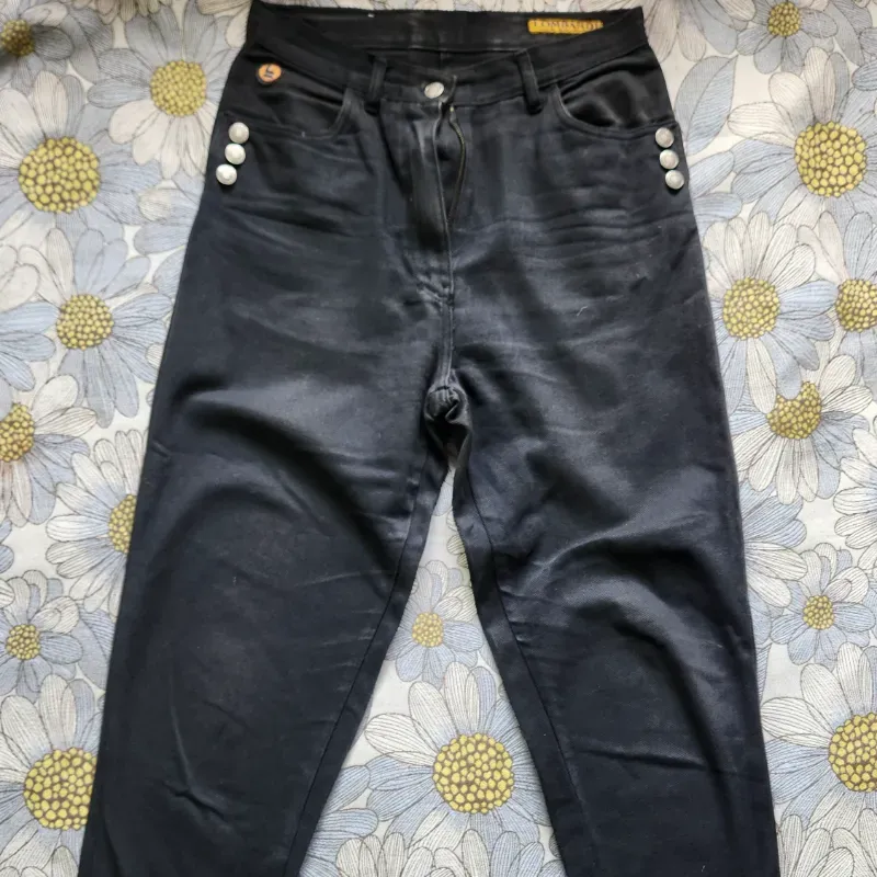 Pantalón talla L