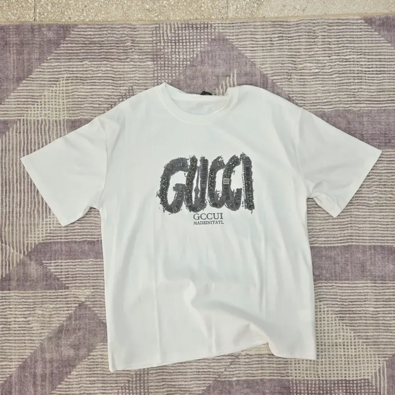 Pulover blanco Gucci plateado