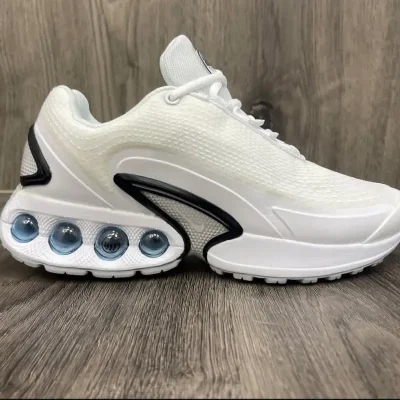 Nike de válvula blanco