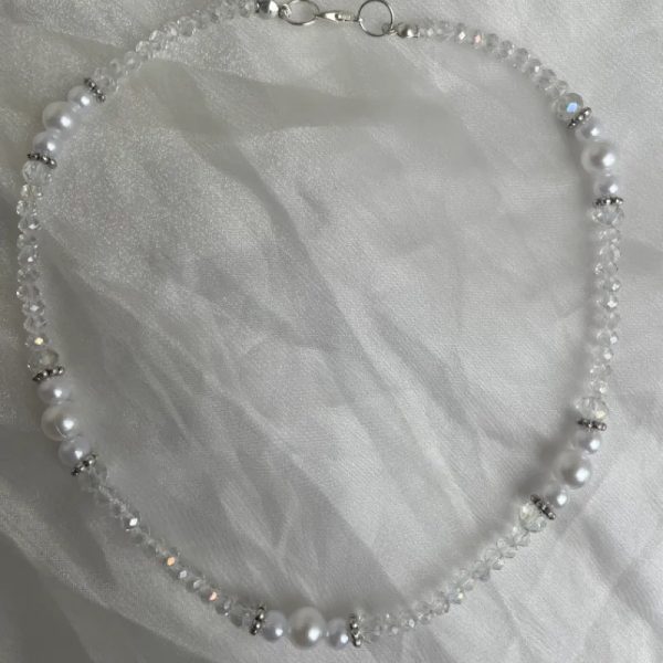Collar de swaroski con perlas blancas