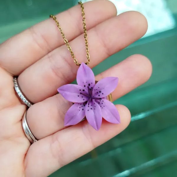 ✨ Cadenas de Lirio Violeta✨