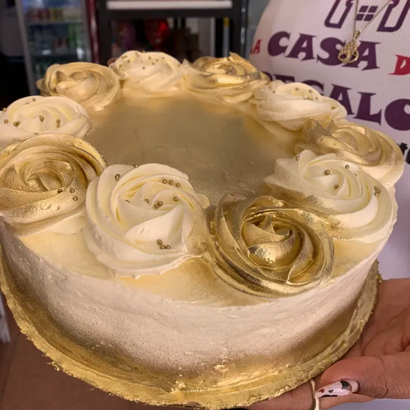 KAKE REDONDO CON EFECTO DIAMANTINA