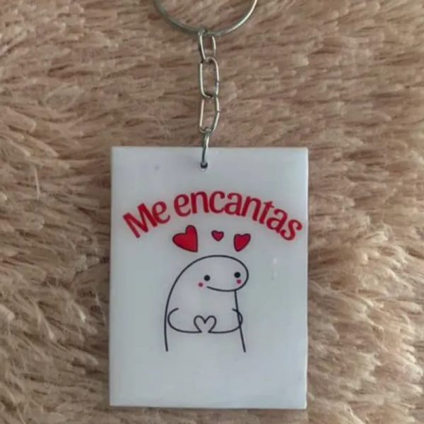 Llaveros encapsulados con cartulina