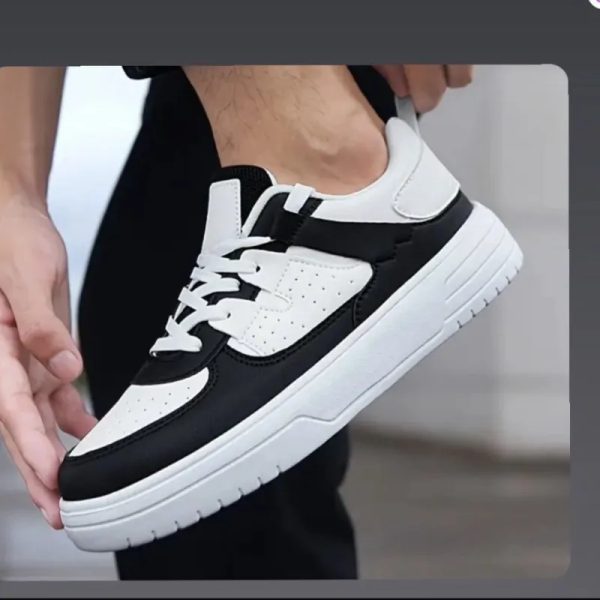 Tenis blancos y negros