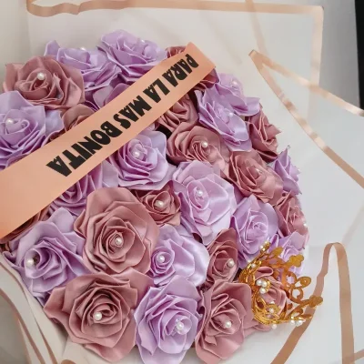 RAMO DE FLORES ETERNAS 