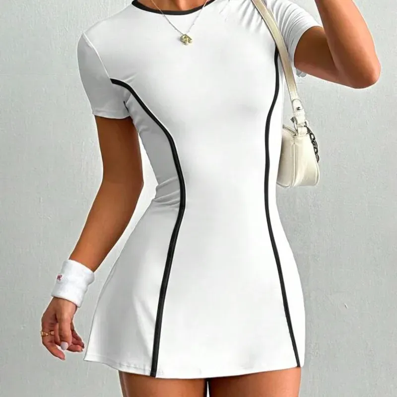 Vestido blanco con short