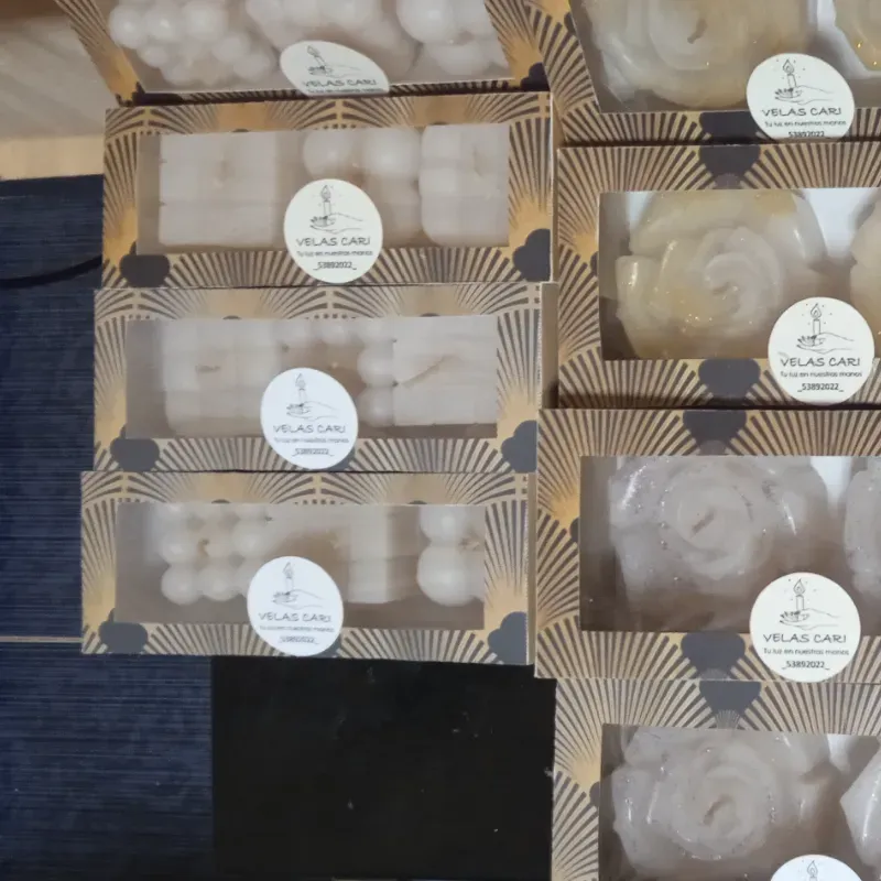 Estuche de 3 velas de cubos y Rubick