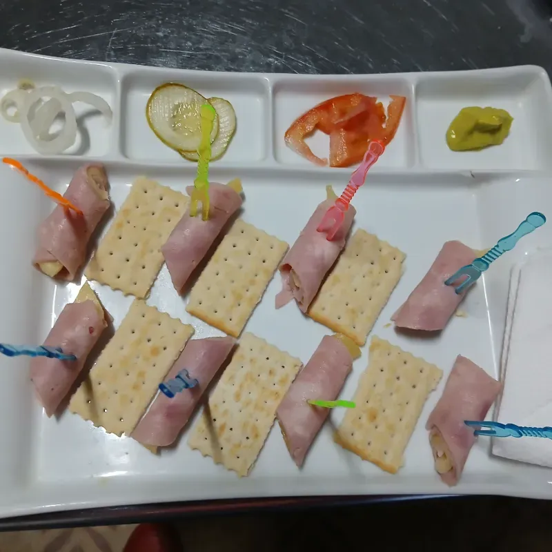 ENTREMES JAMON Y QUESO