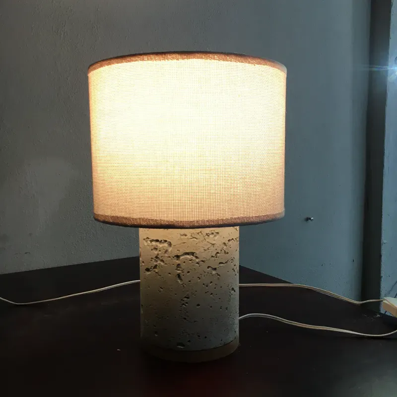 Luminaria de mesa Faro