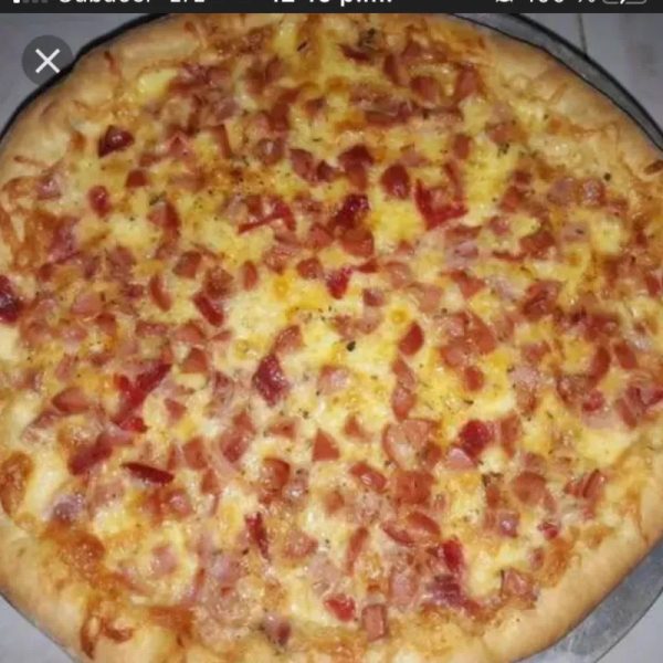 Pizza de Jamón y Queso Gouda