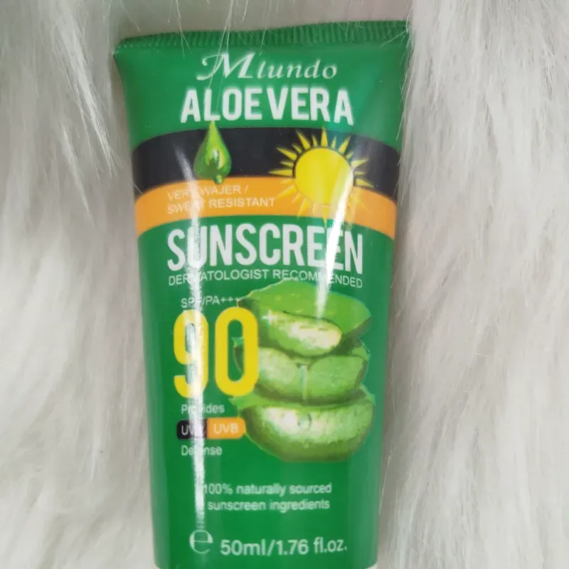 Protector solar aloe vera