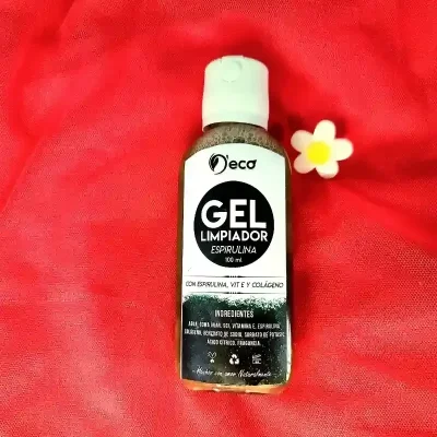 Gel limpiador de Espirulina
