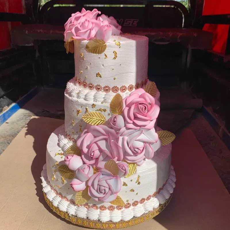 Cakes de 3 pisos grande