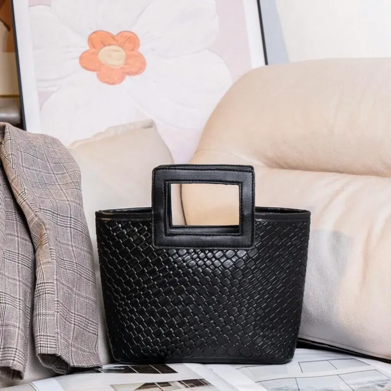 Bolso negro tejido estilo europeo