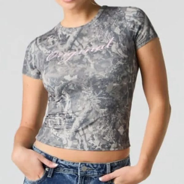 Pulover corto estampado gris