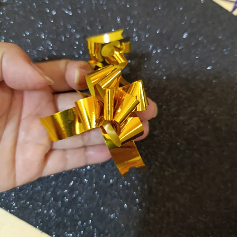 Lazo  mágico pequeño dorado