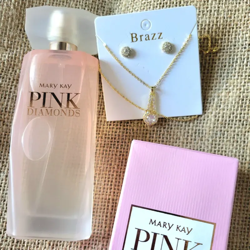 Permume Pink Diamonds  Mary Kay